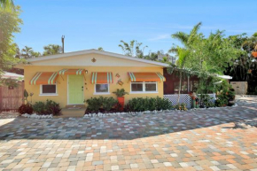 Island Tropical Retreat, Fort Myers Beach